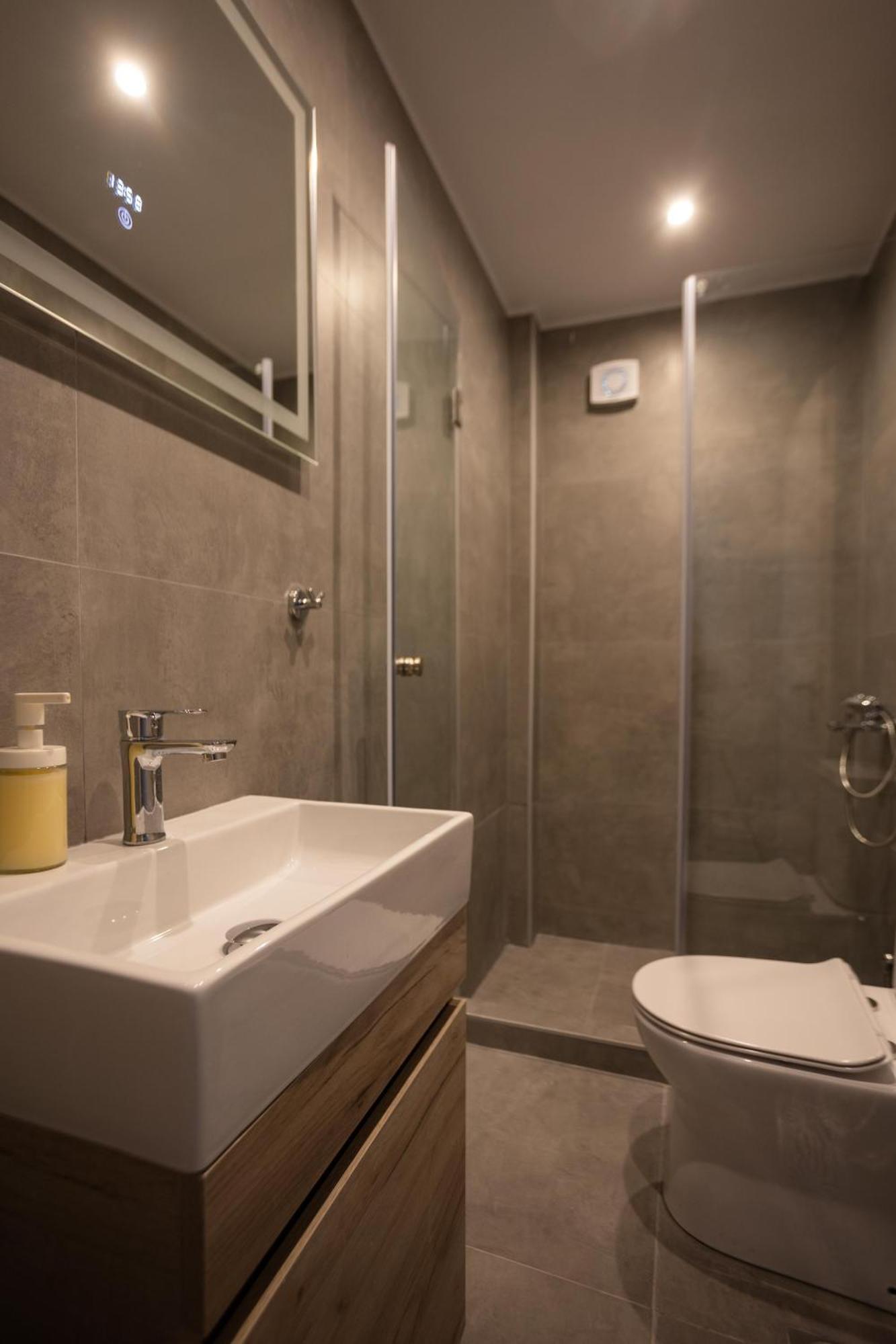 Alkazar Suites Солун Екстериор снимка